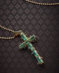 Croix Émeraude – Gold Necklace with Emerald Cross Pendant | Musabella